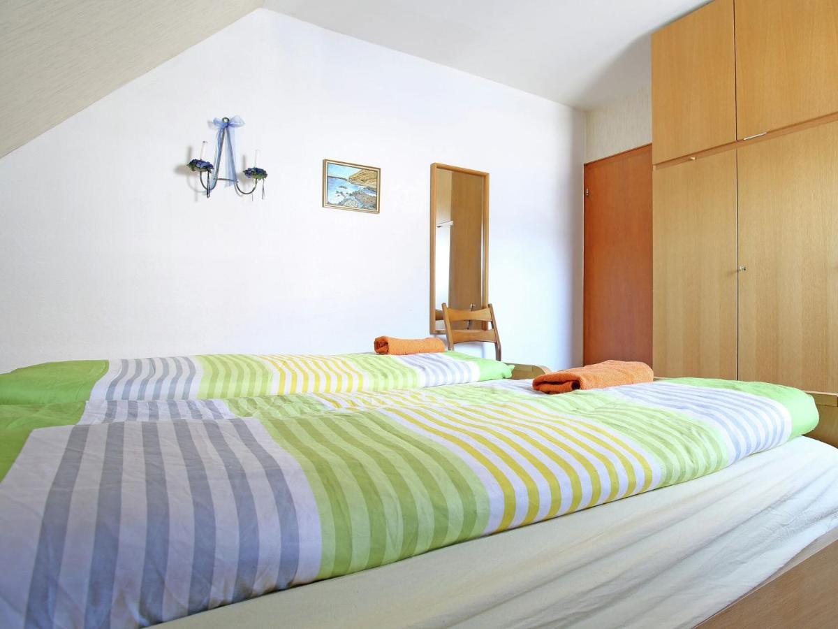 Secluded Apartment In Medebach With Terrace Bagian luar foto